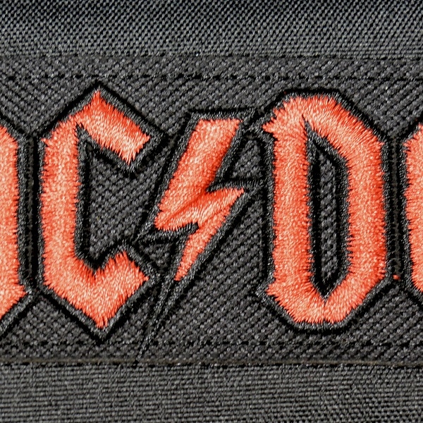 acdc-up1